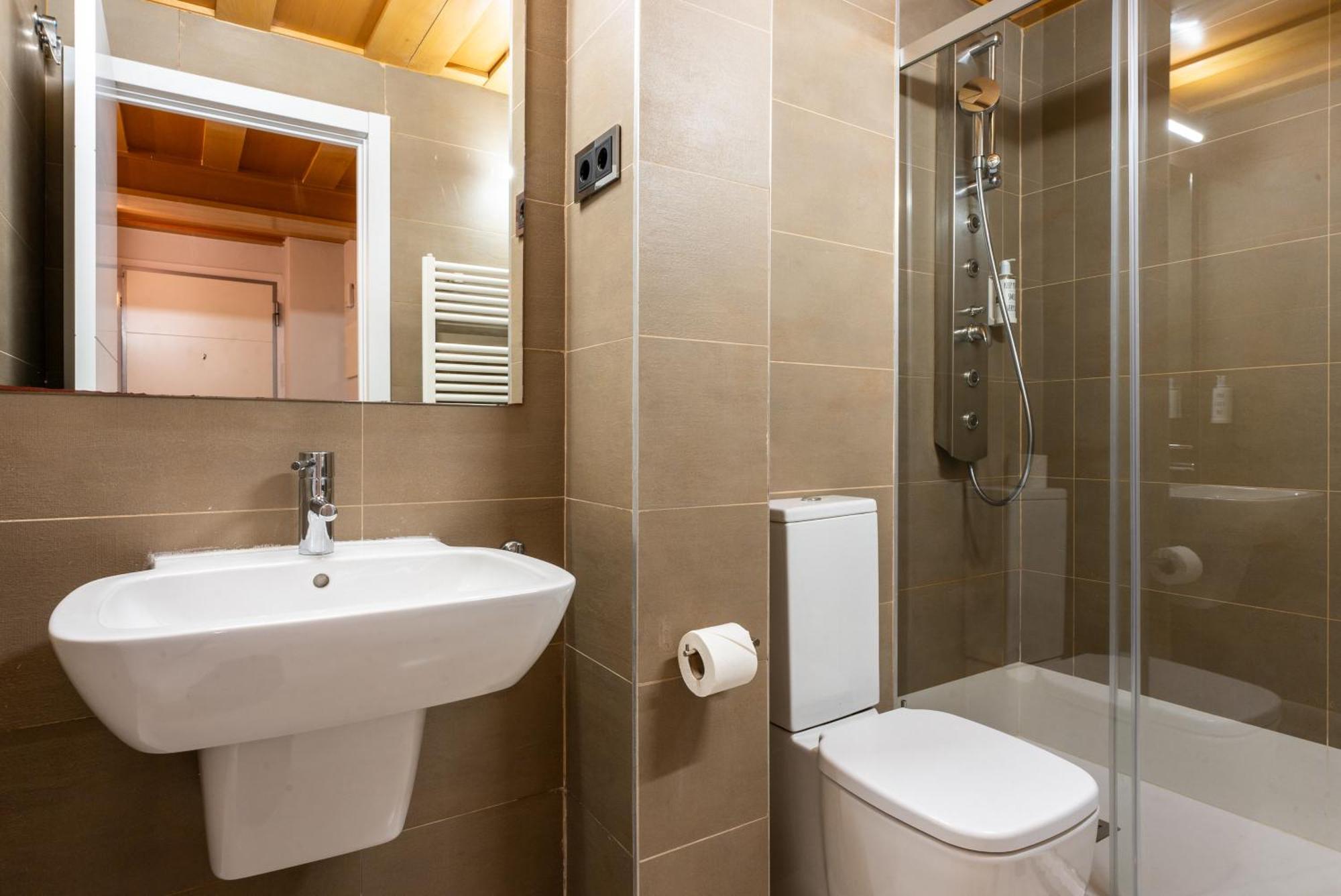Smartr Madrid Las Ventas Rum bild